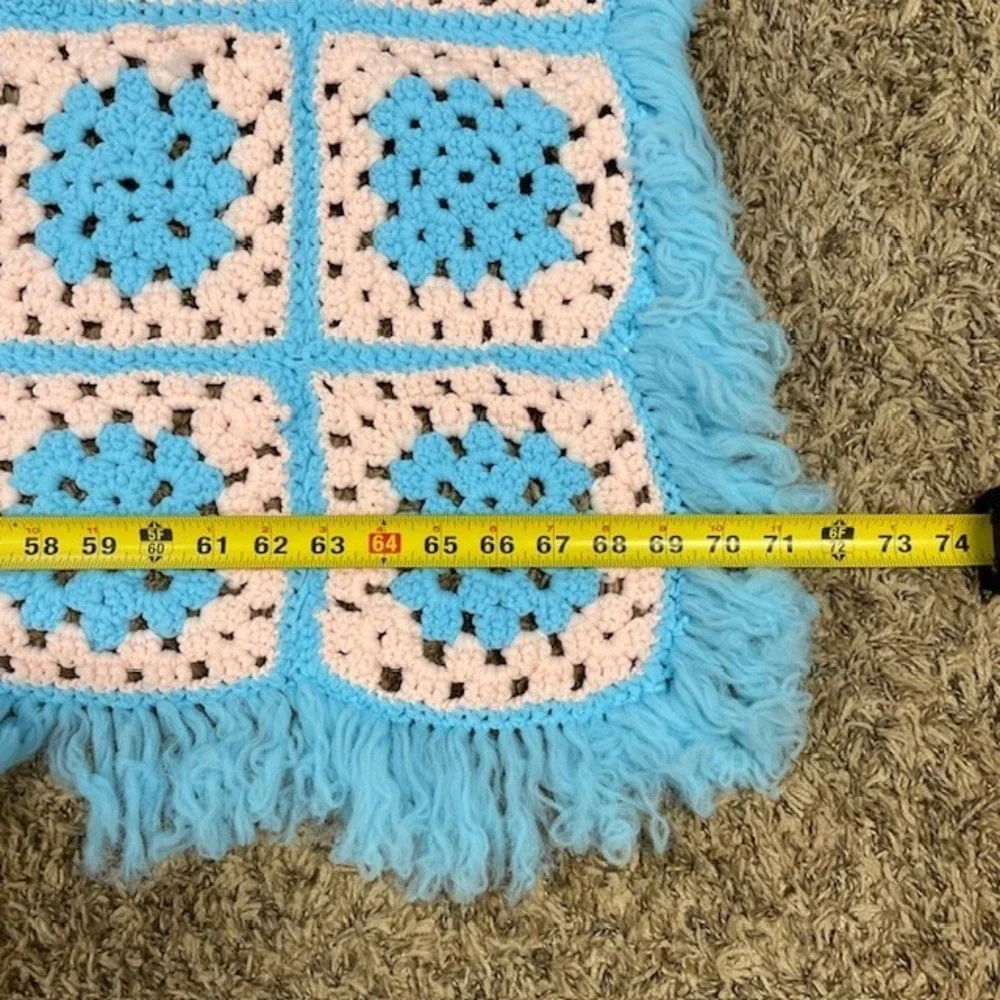 Vintage Granny Square Crochet Blanket Baby Blue Pink Afghan Throw 69x35‎